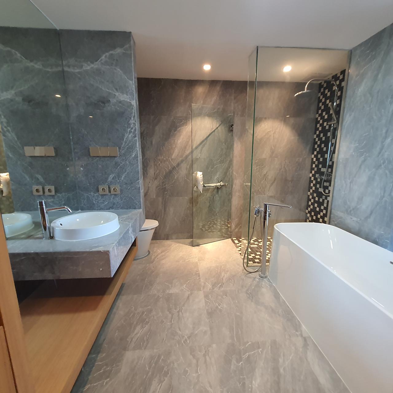 WhatsApp Image 2025-10-14 at 13.00.13_f7d986a1