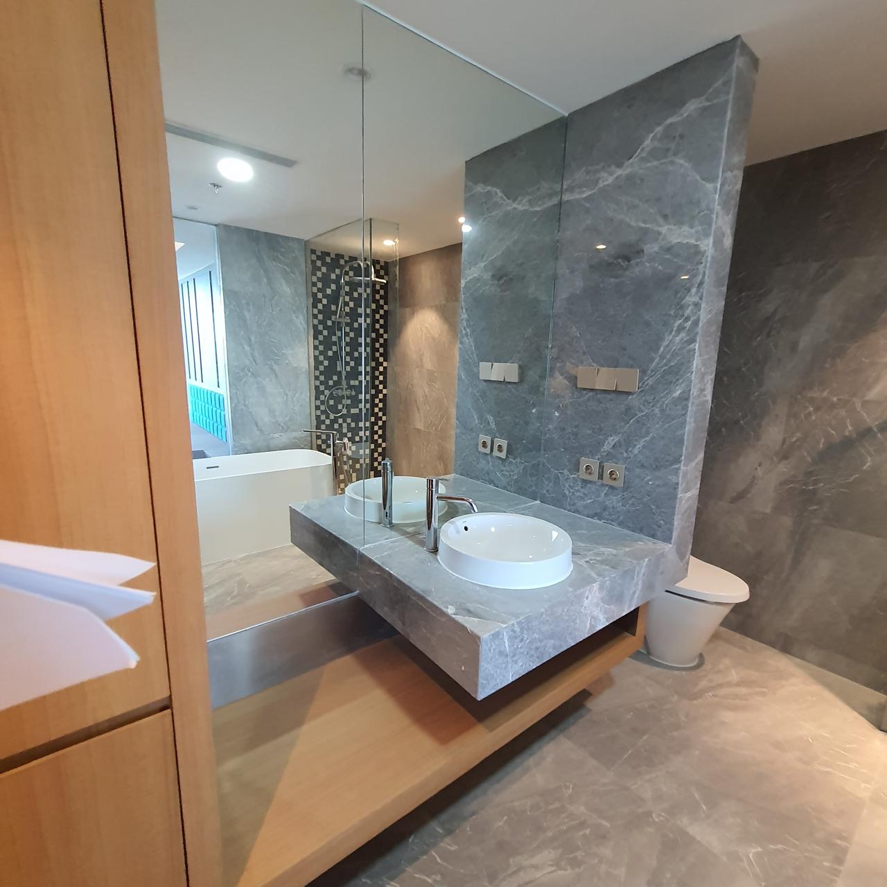 WhatsApp Image 2025-10-14 at 13.00.15_43a360a2