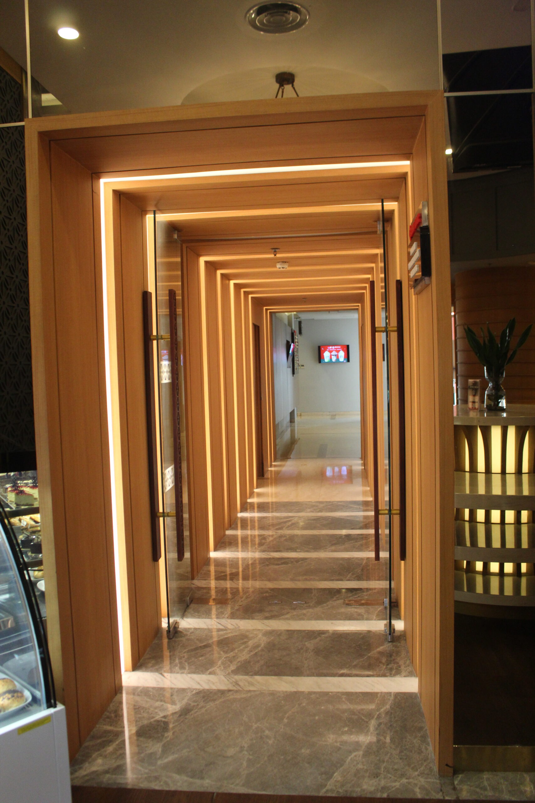 conecting koridor hotel